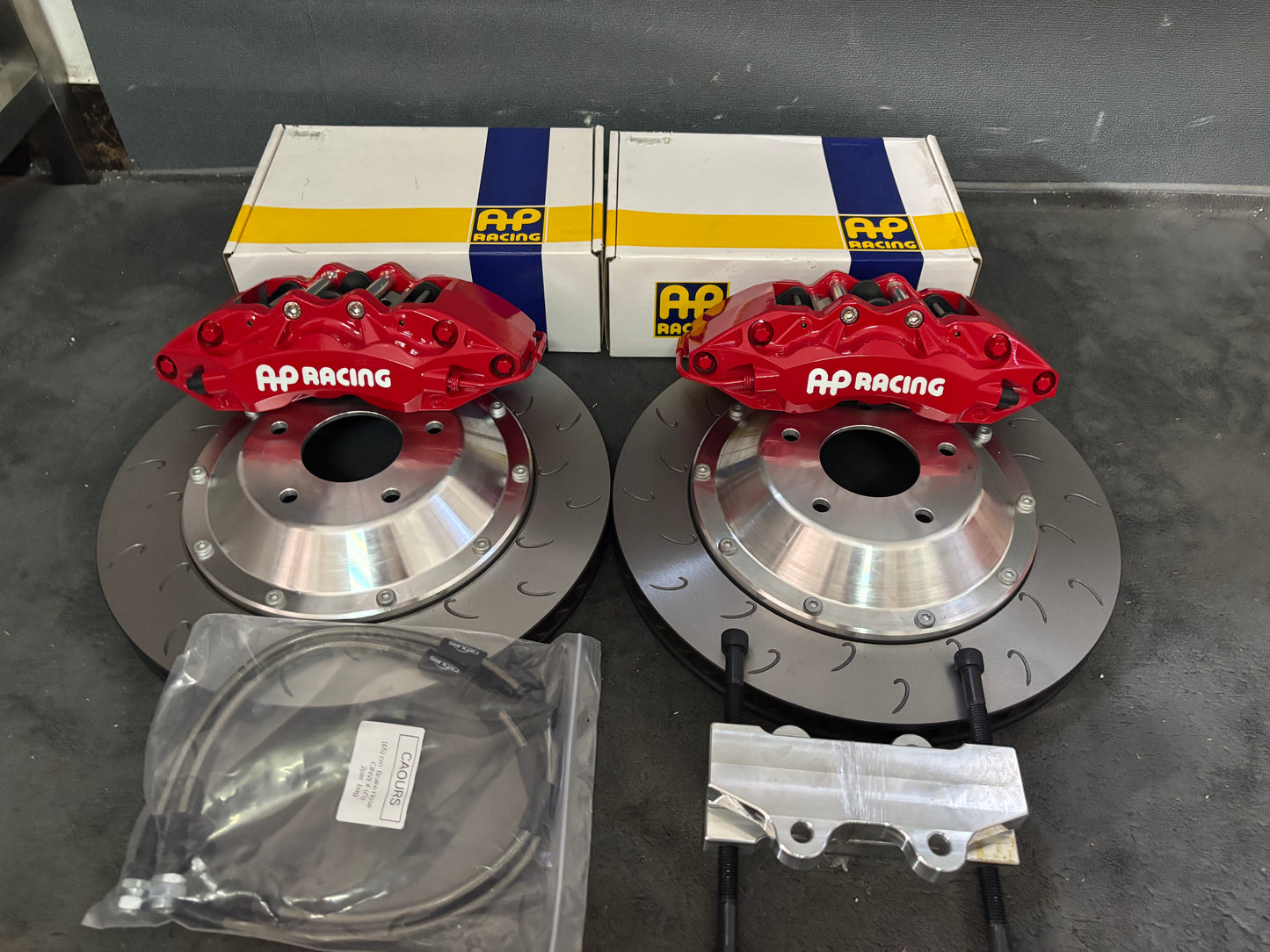 VT-VZ AP-Racing 6POTS Front & 4POTS Rear Full Big Brake Kit- Straight Bolt on