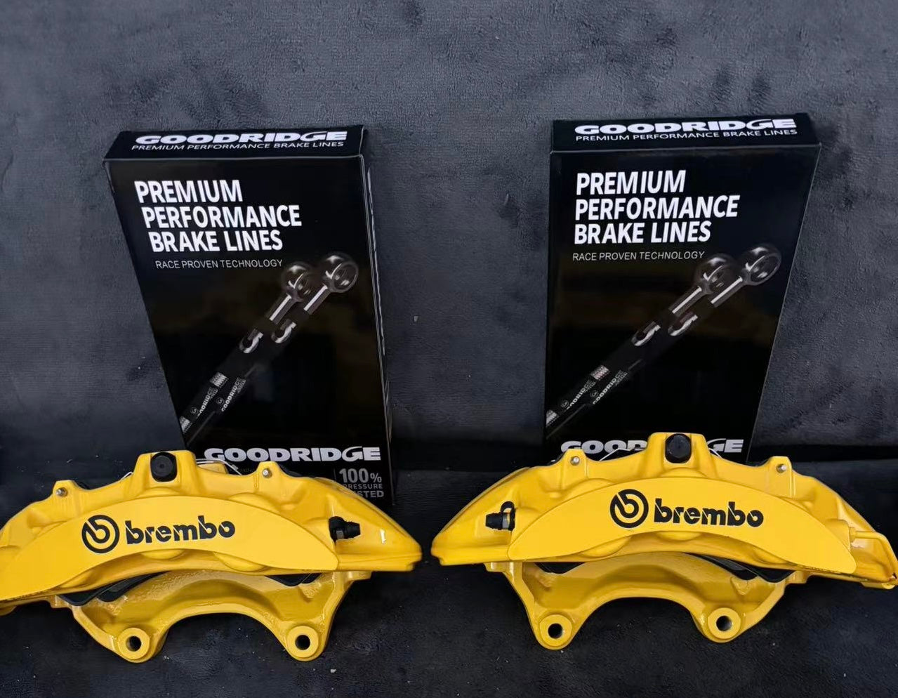 VE-VF Brembo 6POTS Front Calipers Only