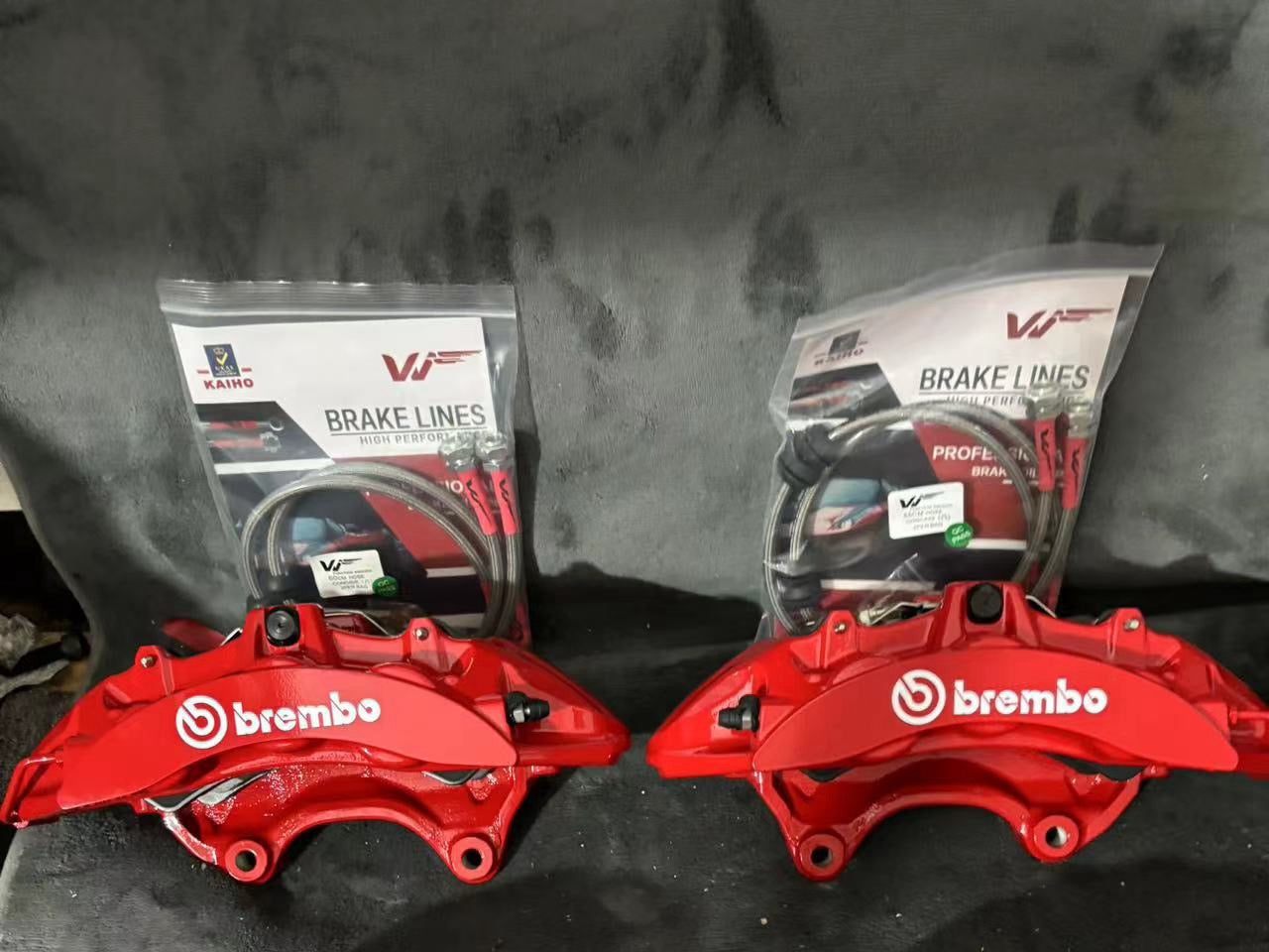 VE-VF Brembo 6POTS Front Calipers Only